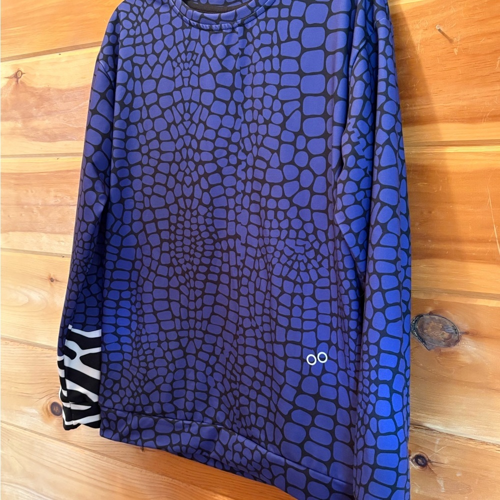 Loony Legs recycled fleece sweatshirt size M “crocozebra purple”